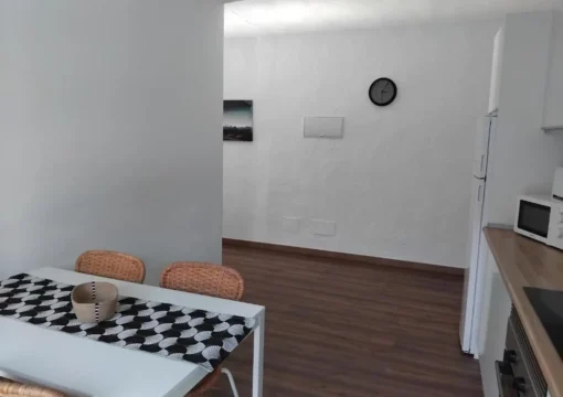 Große Suite mit Poolblick