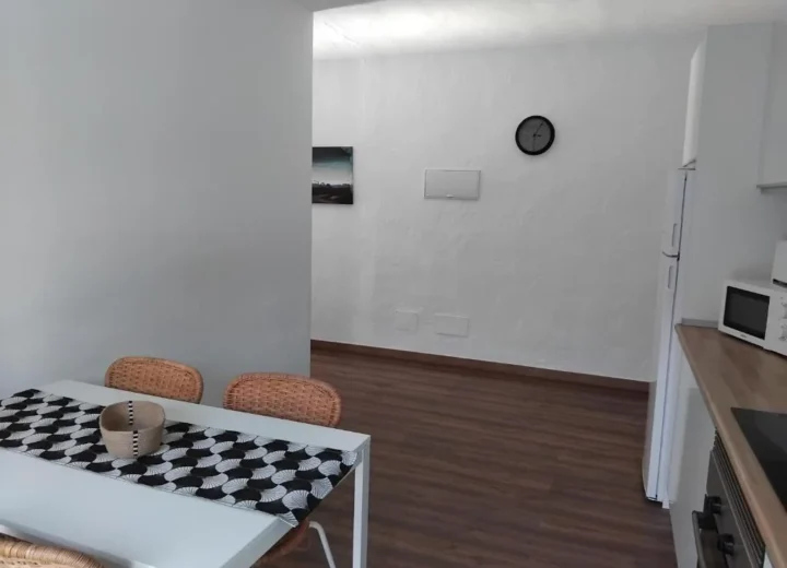 Große Suite mit Poolblick