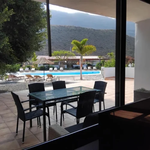 Suite mit Poolblick