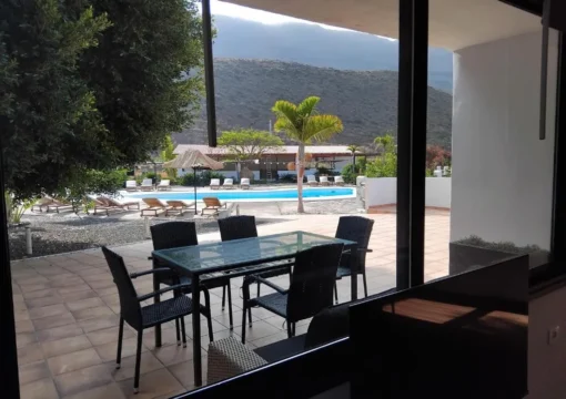 Suite mit Poolblick
