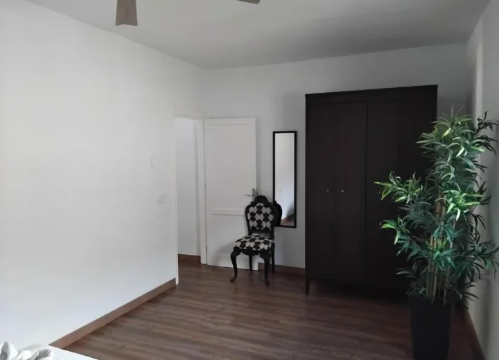 Große Suite mit Poolblick